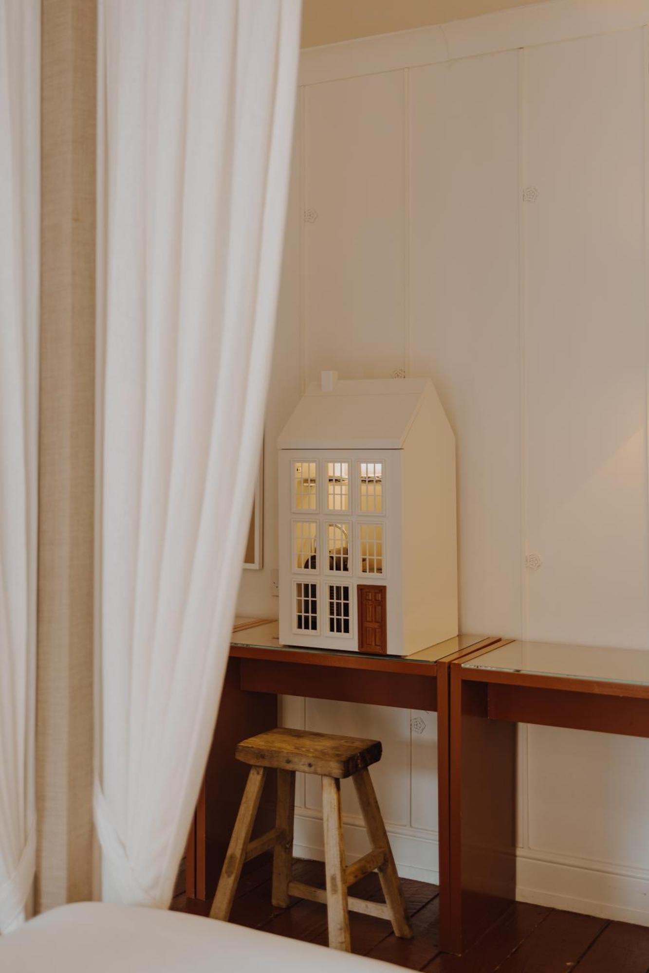 No 1 By Guesthouse, York Bagian luar foto